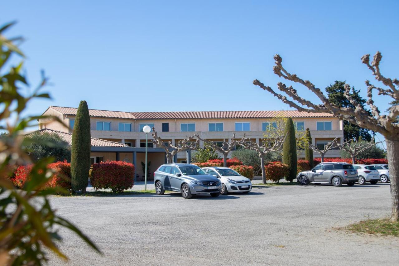 Hotel La Perna 페른느 레 퐁텐느 외부 사진